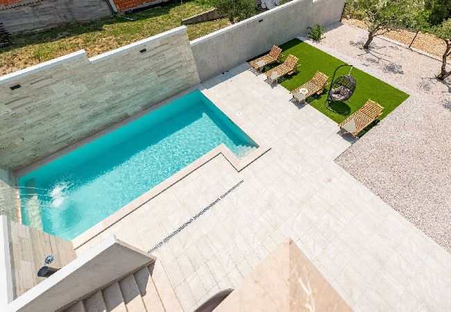 Maison à Benkovacko Selo - Villa Pezer with heated pool & sauna Maison à Benkovacko Selo - Villa Pezer with heated pool & sauna