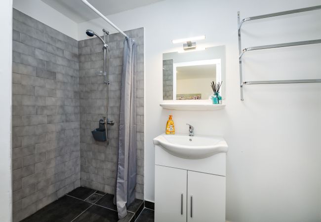 Maison à Zapužane - Holiday home Burgija Maison à Zapužane - Holiday home Burgija