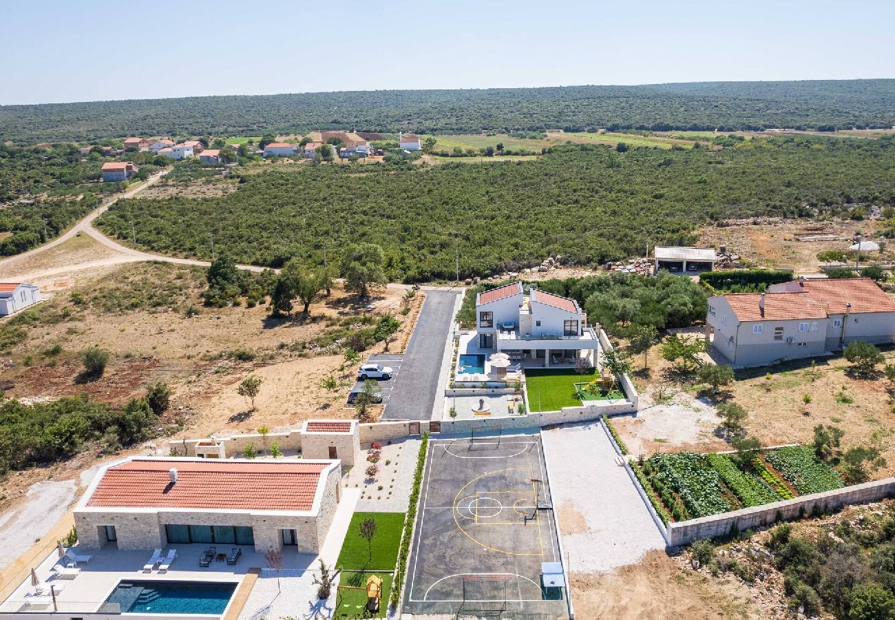 Maison à Sikovo - Luxury Villa Kastel Mrkic III