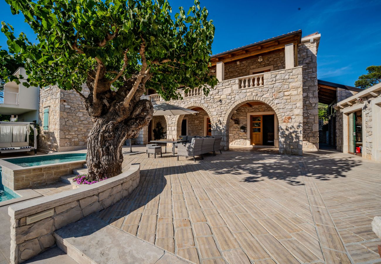 Maison à Sukošan - Authentic Villa Dumina