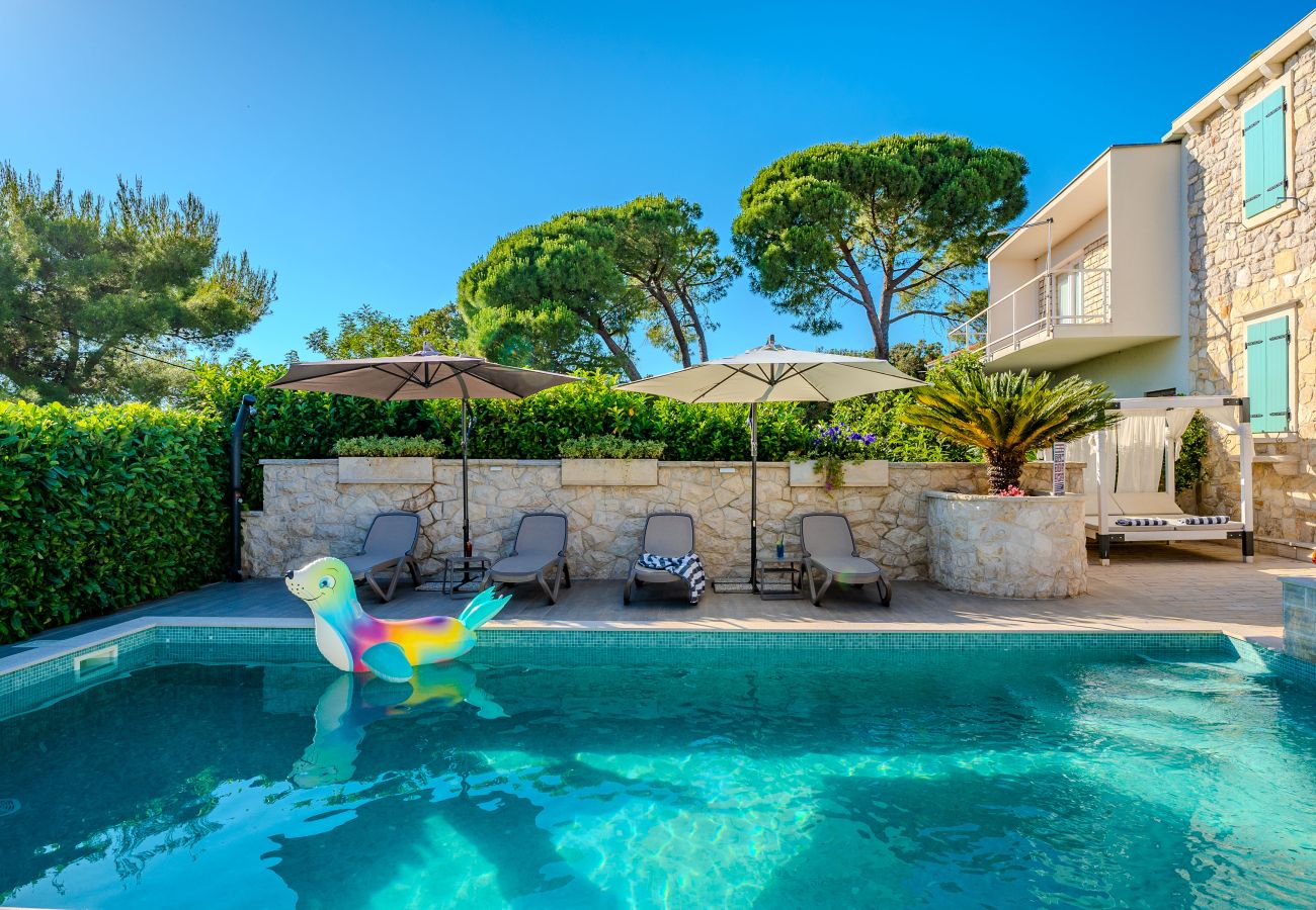 Maison à Sukošan - Authentic Villa Dumina