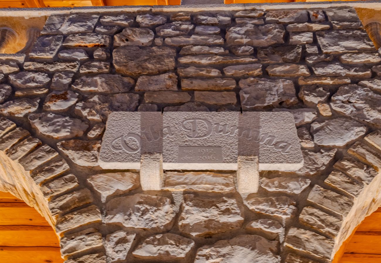 Maison à Sukošan - Authentic Villa Dumina