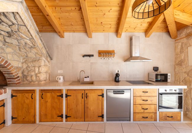 Maison à Vodice - Holiday home Briscola Maison à Vodice - Holiday home Briscola