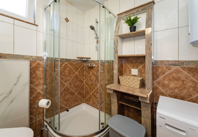 Maison à Vodice - Holiday home Briscola Maison à Vodice - Holiday home Briscola