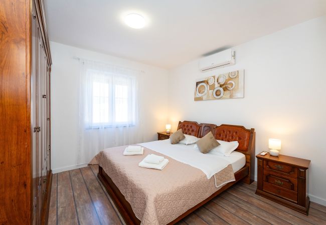 Maison à Vodice - Holiday home Briscola Maison à Vodice - Holiday home Briscola