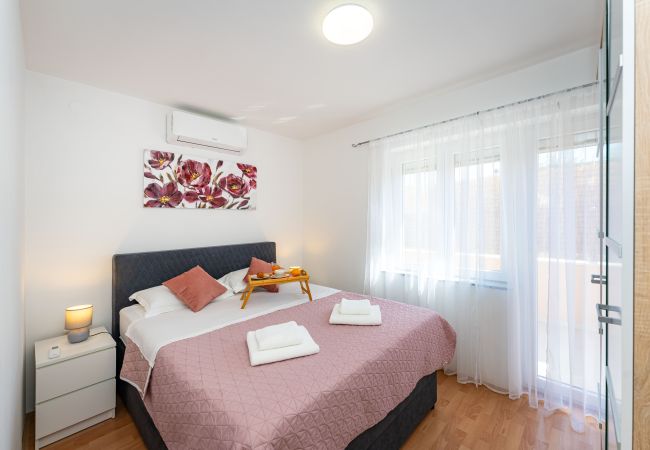 Maison à Vodice - Holiday home Briscola Maison à Vodice - Holiday home Briscola