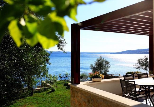 Maison à Maslenica - Beach house Nikola Maison à Maslenica - Beach house Nikola