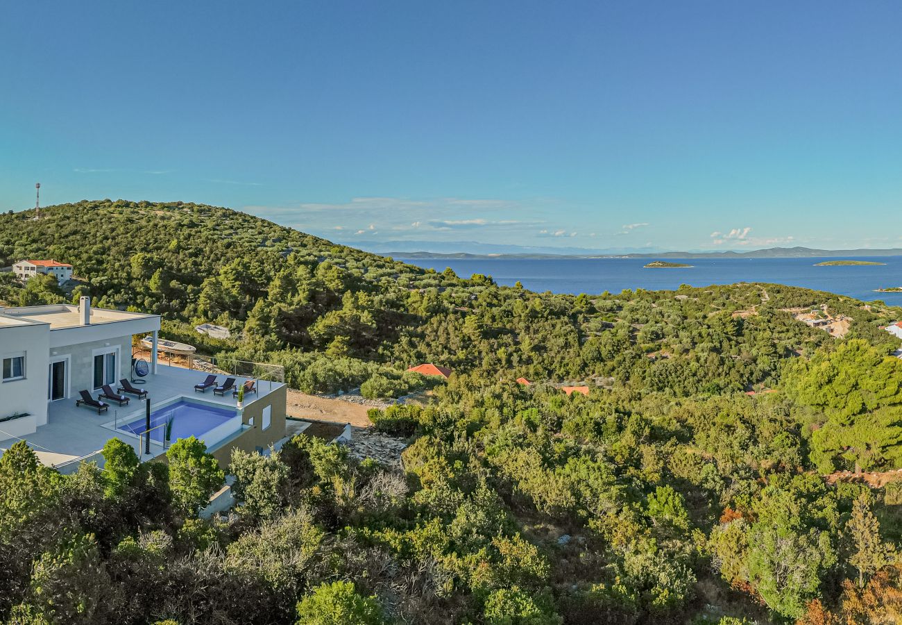 Maison à Zaglav - Sea view Villa Belvedir