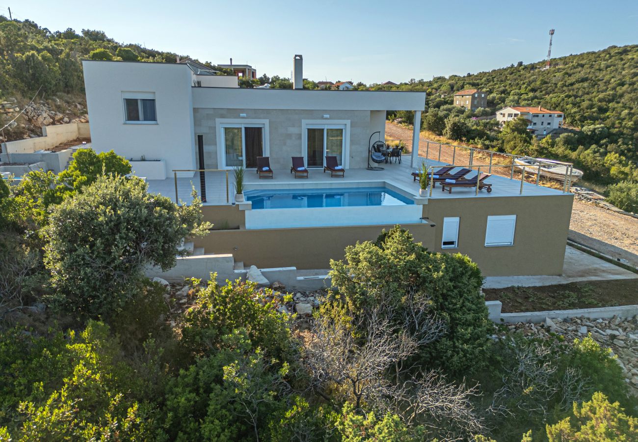 Maison à Zaglav - Sea view Villa Belvedir