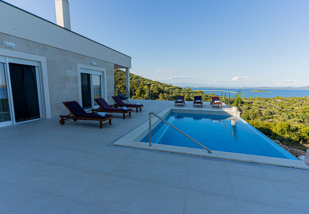 Maison à Zaglav - Sea view Villa Belvedir
