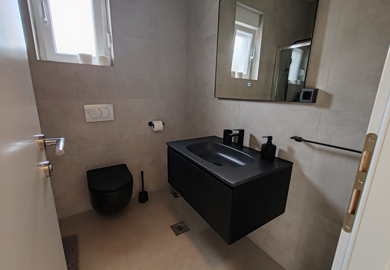 Maison à Zaglav - Sea view Villa Belvedir