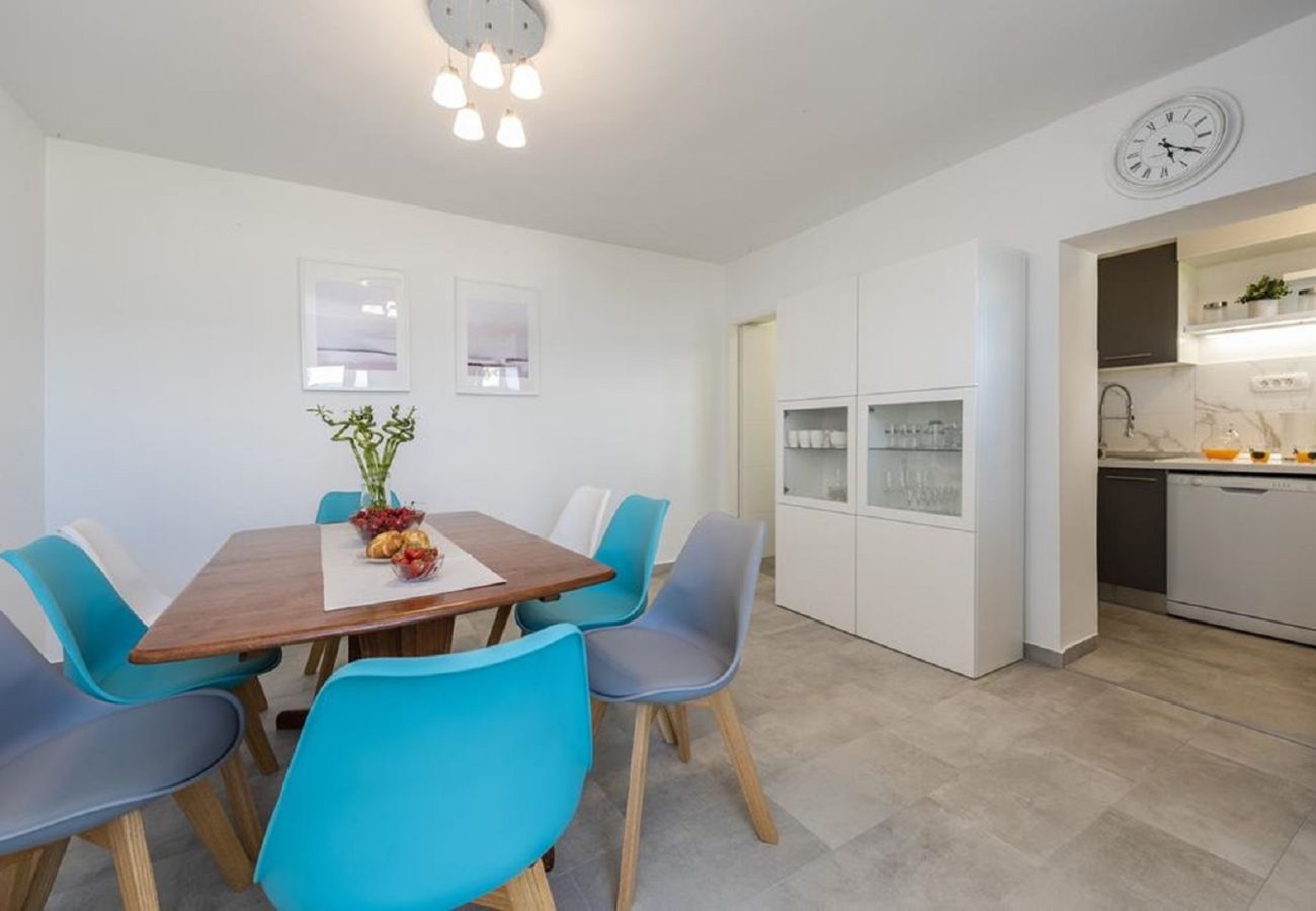 Maison à Maslenica - Beachfront villa Maslenica