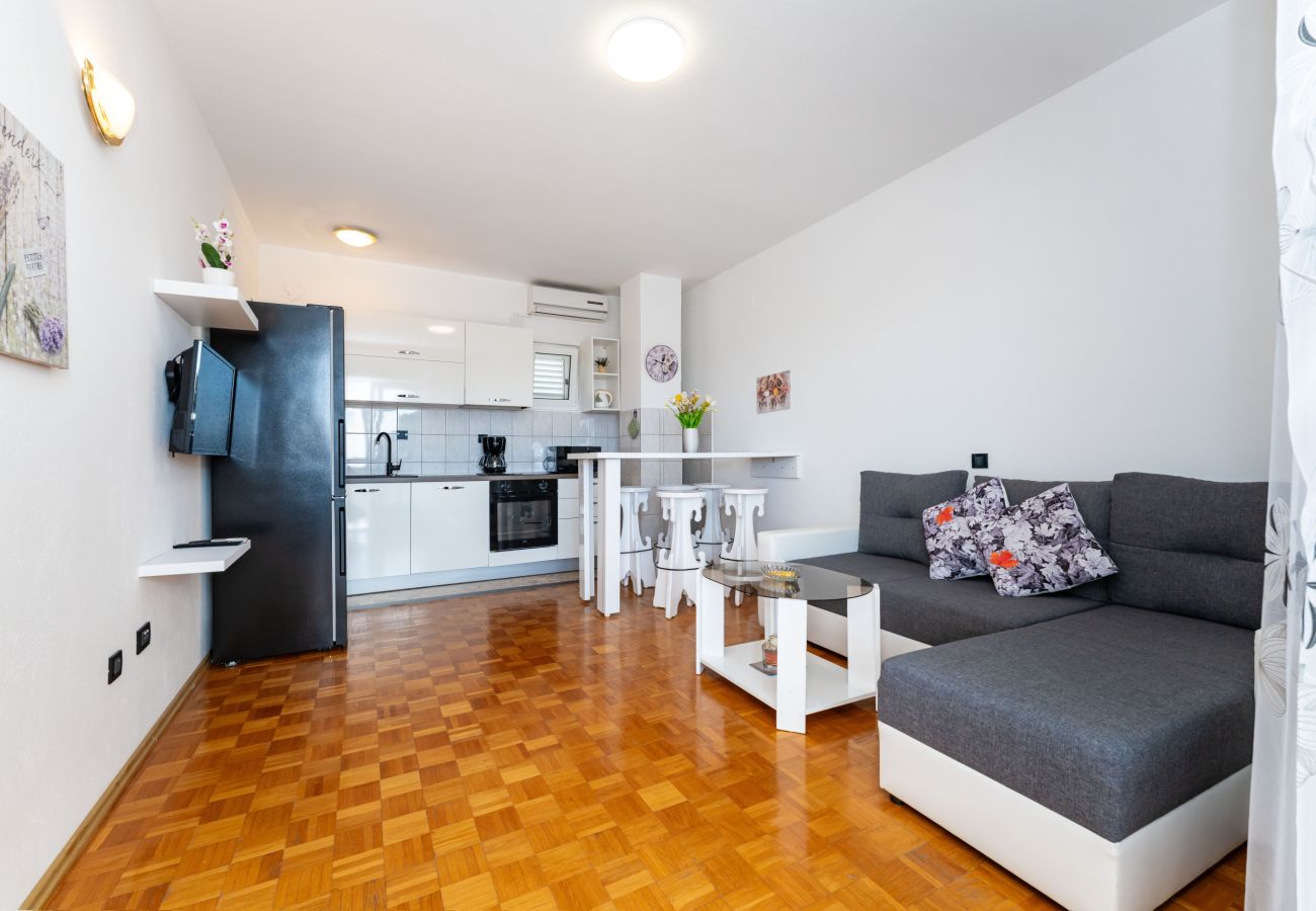 Appartement à Galovac - Apartment Galleli with private pool