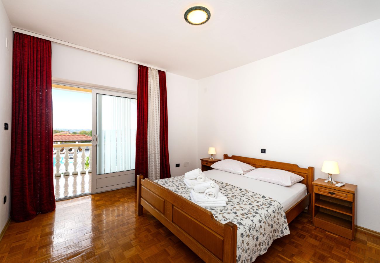 Appartement à Galovac - Apartment Galleli with private pool