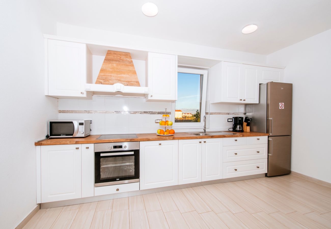 Maison à Privlaka - Holiday Home Barba Pere