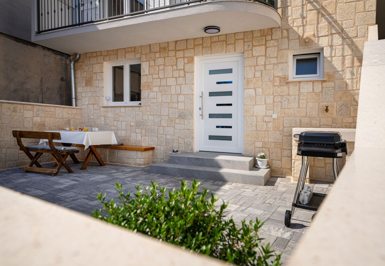 Maison à Šibenik - Holiday home Casa Ivana