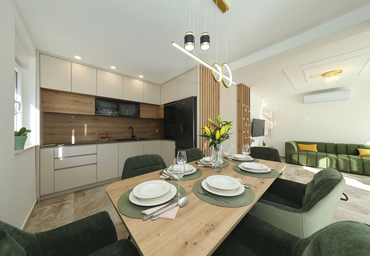 Maison à Debeljak - Vila Casa Verde