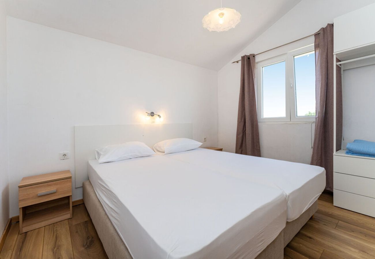 Maison à Donji Kašic - Holiday home Mandorla