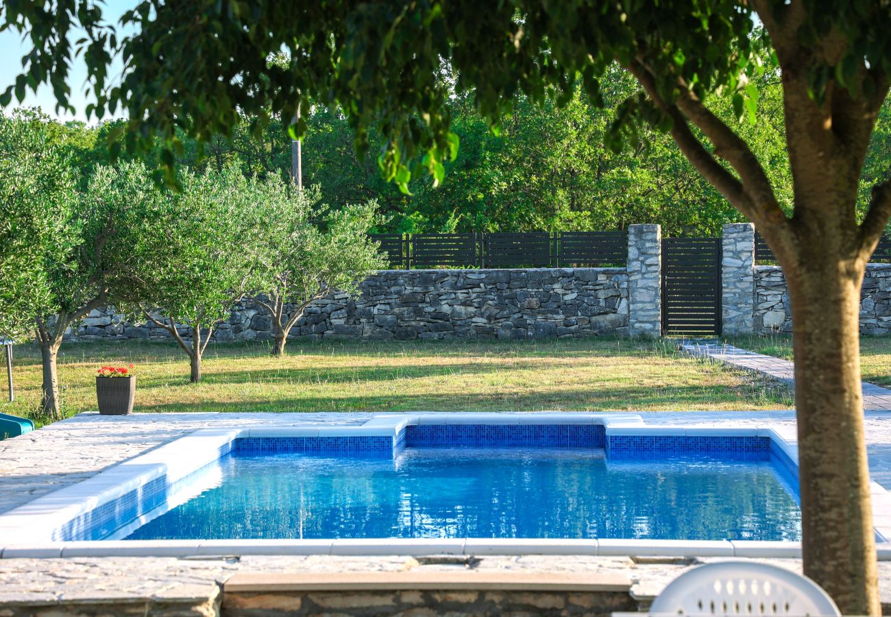 Maison à Donji Kašic - Holiday home Mandorla