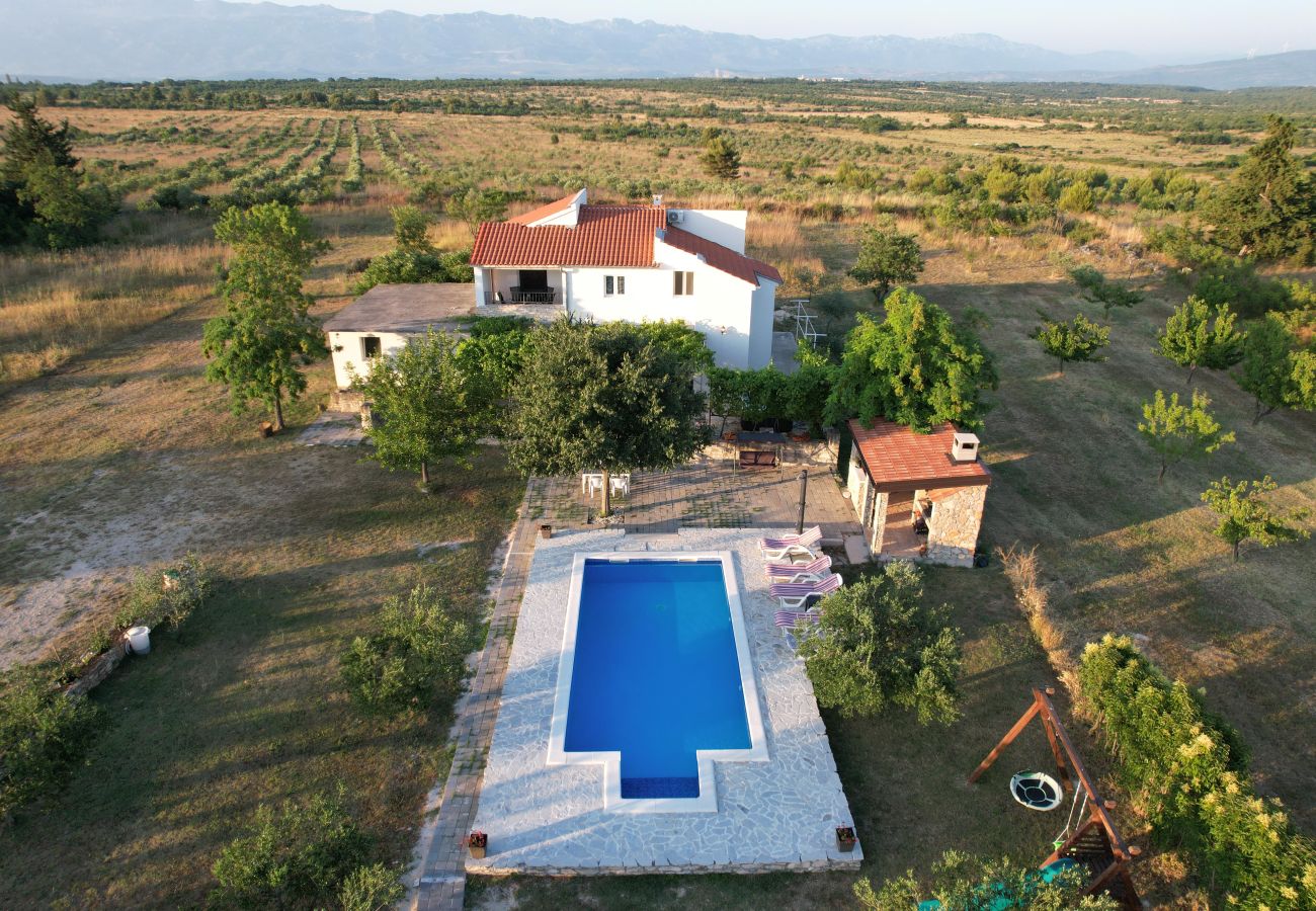 Maison à Donji Kašic - Holiday home Mandorla