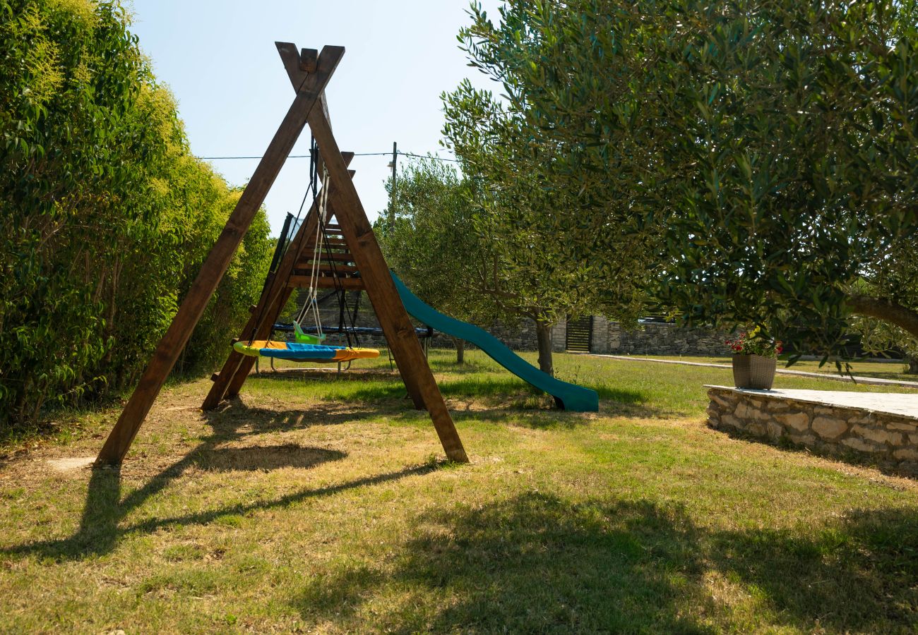 Maison à Donji Kašic - Holiday home Mandorla