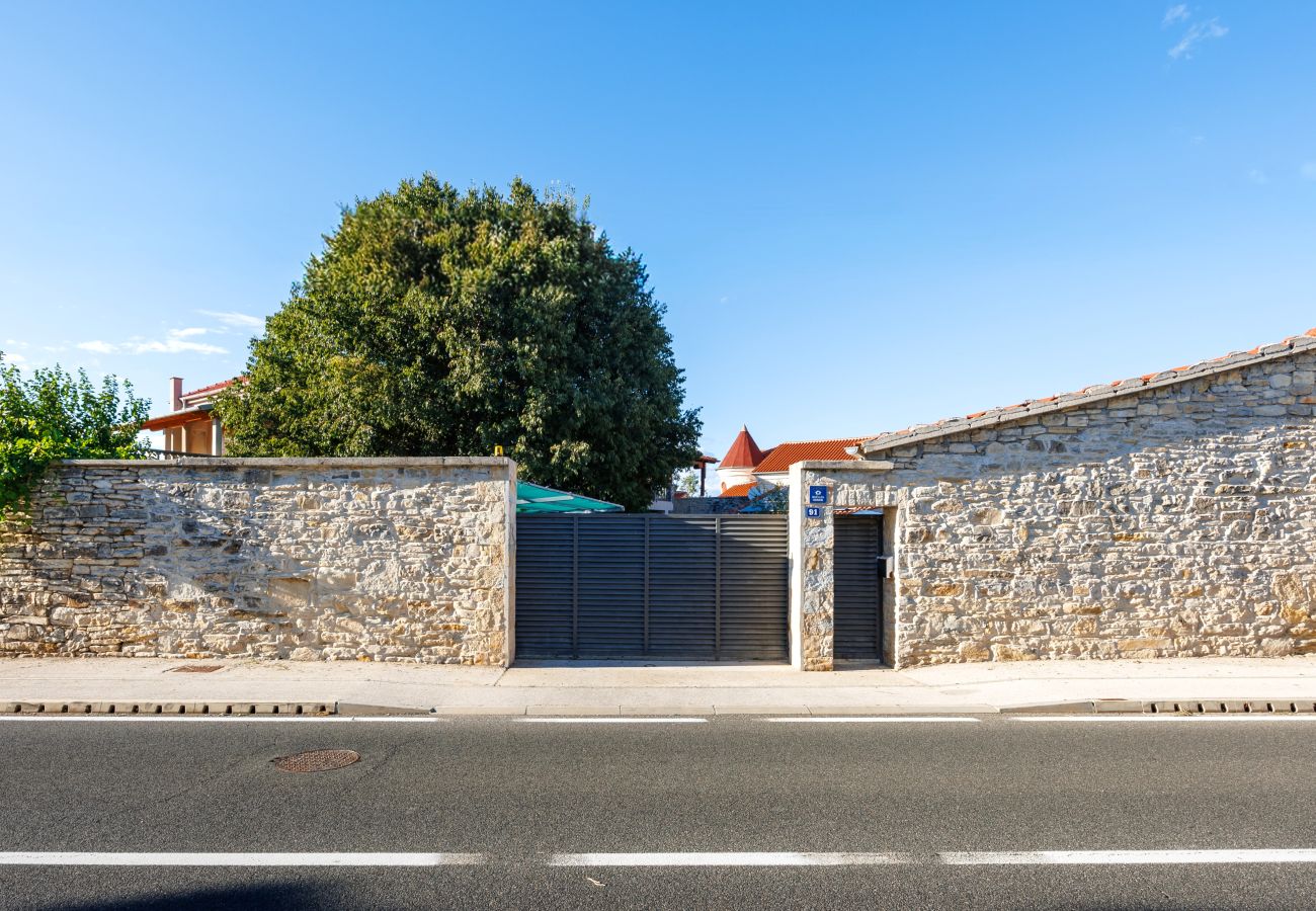Maison à Smilcic - Authentic Villa Granar