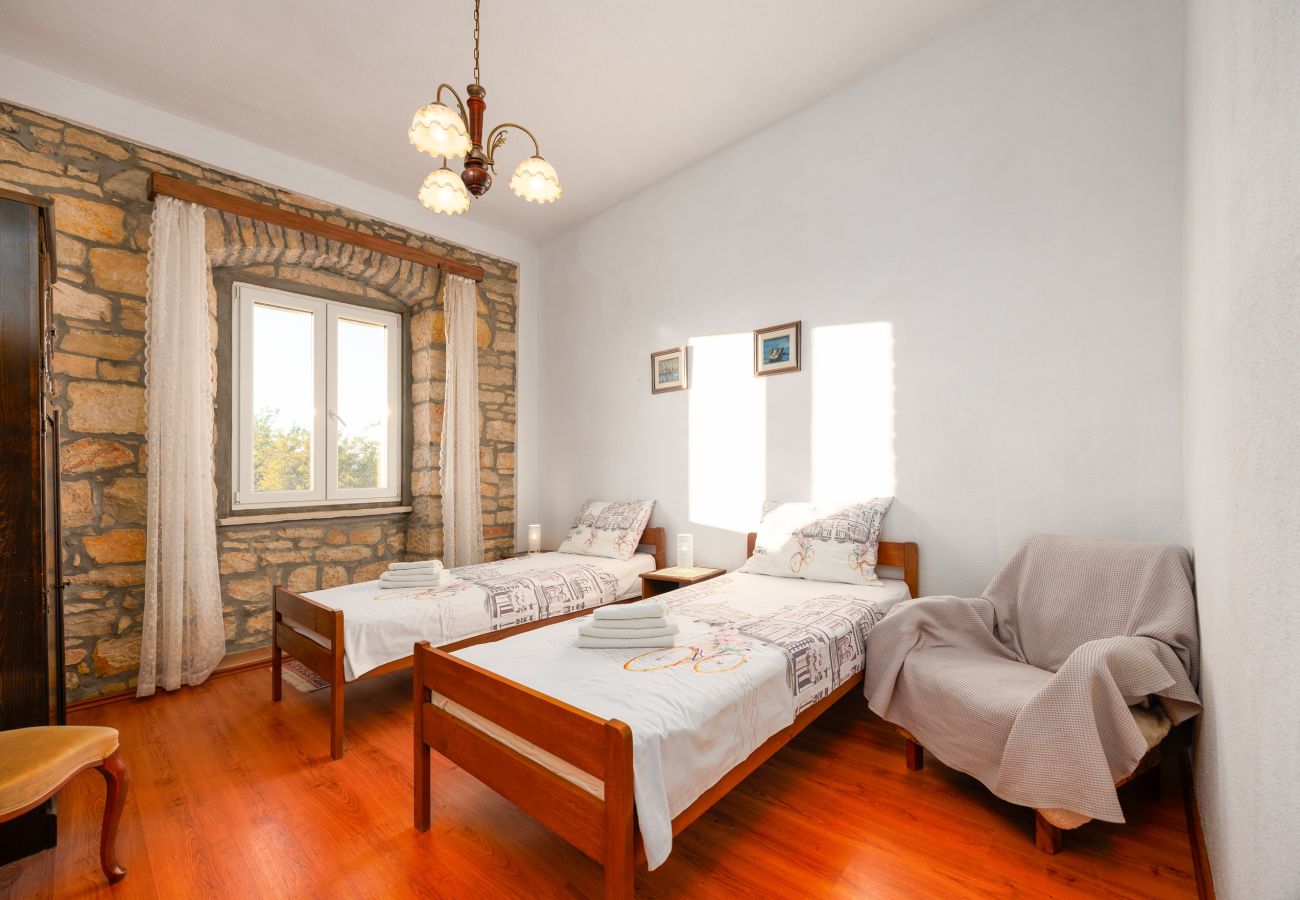 Maison à Smilcic - Authentic Villa Granar