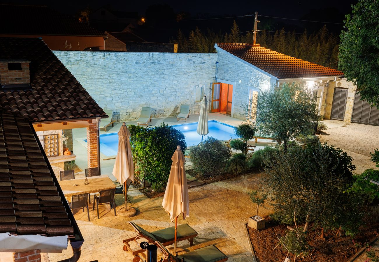 Maison à Smilcic - Authentic Villa Granar