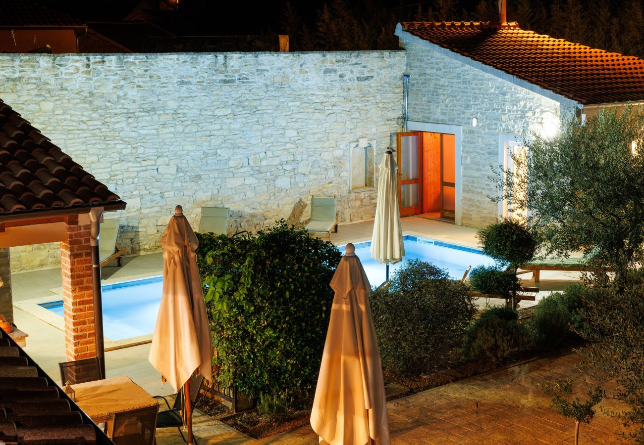Maison à Smilcic - Authentic Villa Granar
