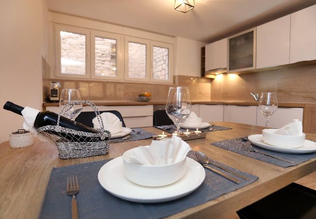 Appartamento a Trogir - M Apartment Trogir Appartamento a Trogir - M Apartment Trogir