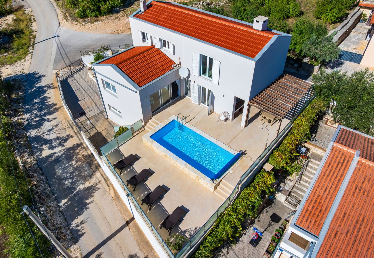 Casa a Maslenica - Sea view Villa Anpero