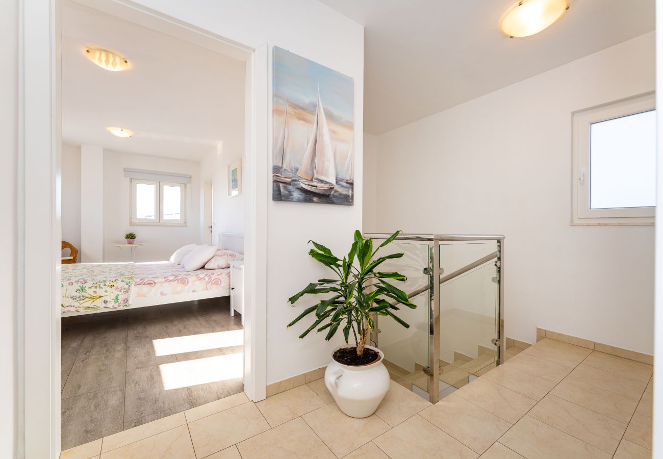 Casa a Maslenica - Sea view Villa Anpero