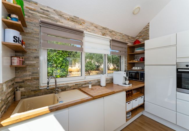 Casa a Zaton Obrovacki - Villa Sucic with private pool Casa a Zaton Obrovacki - Villa Sucic with private pool