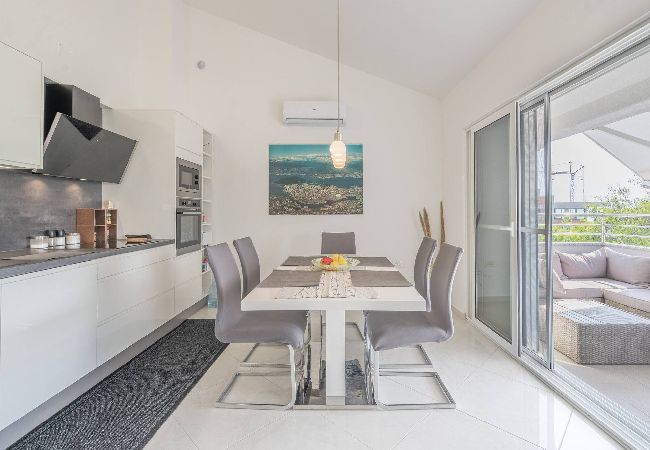 Appartamento a Privlaka - Sea view apartment Privlaka Appartamento a Privlaka - Sea view apartment Privlaka