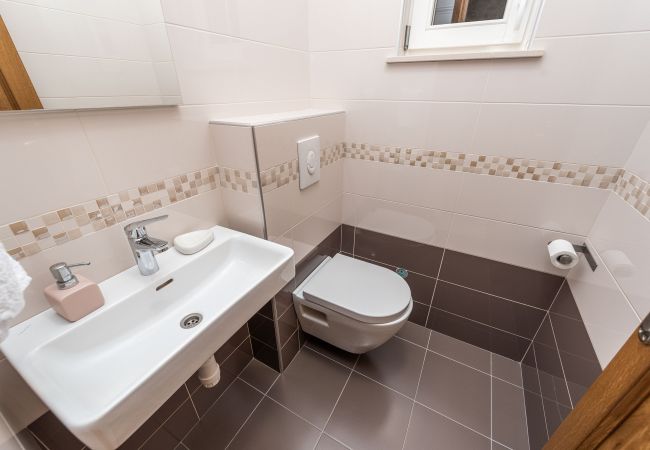 Casa a Petrcane - Holiday home Marijanka Casa a Petrcane - Holiday home Marijanka