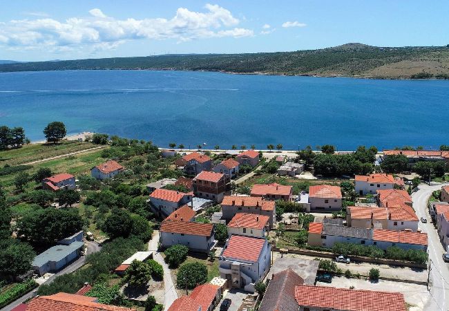Casa a Posedarje - Sea view Villa Possedaria Casa a Posedarje - Sea view Villa Possedaria