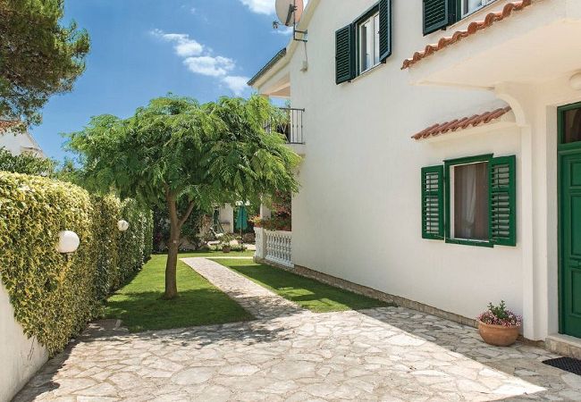 Appartamento a Šibenik - Beach apartment Jadrija Appartamento a Šibenik - Beach apartment Jadrija