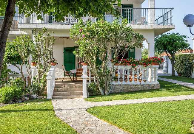 Appartamento a Šibenik - Beach apartment Jadrija Appartamento a Šibenik - Beach apartment Jadrija