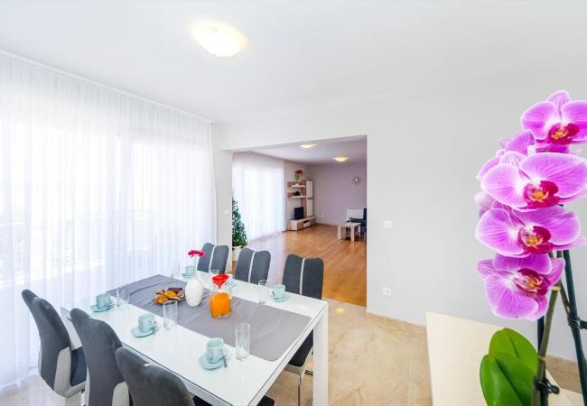 Appartamento a Zadar - Superior apartment Zadar Appartamento a Zadar - Superior apartment Zadar