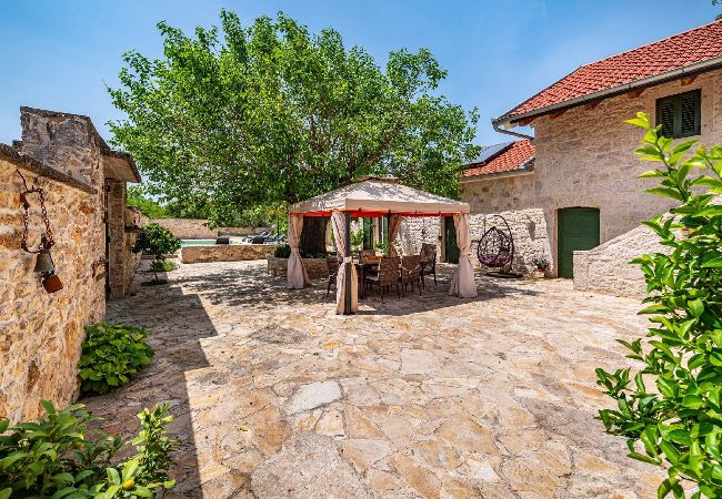 Casa a Podlug - Authentic Villa Zvonko Casa a Podlug - Authentic Villa Zvonko