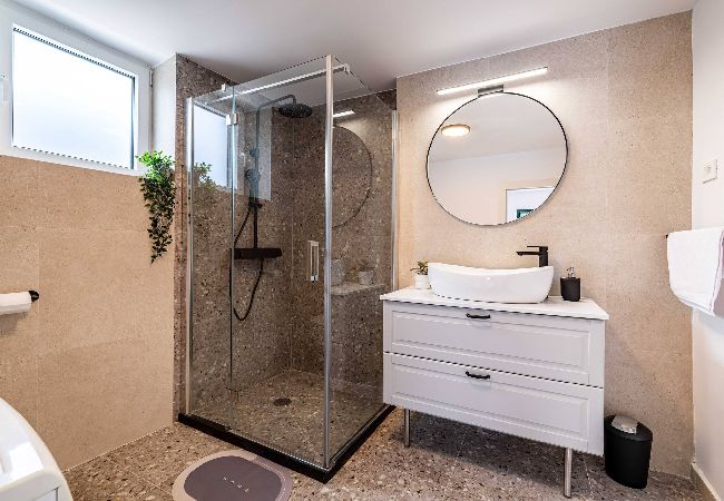 Casa a Lukoran - Sea view Villa Nana Casa a Lukoran - Sea view Villa Nana