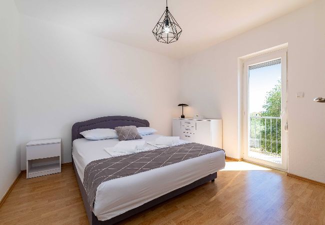 Casa a Tinj - Holiday home Maria Casa a Tinj - Holiday home Maria