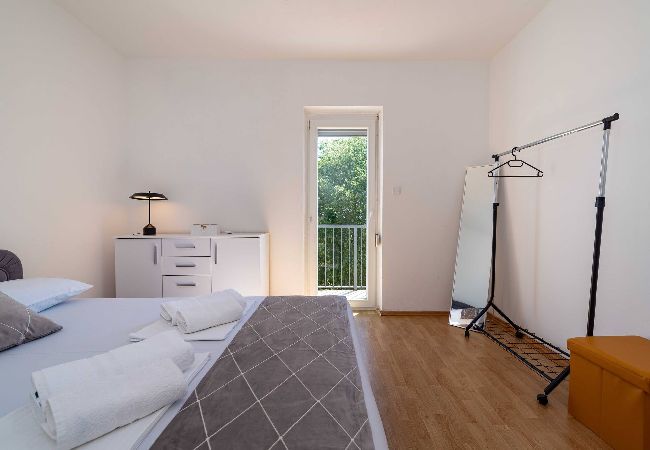 Casa a Tinj - Holiday home Maria Casa a Tinj - Holiday home Maria