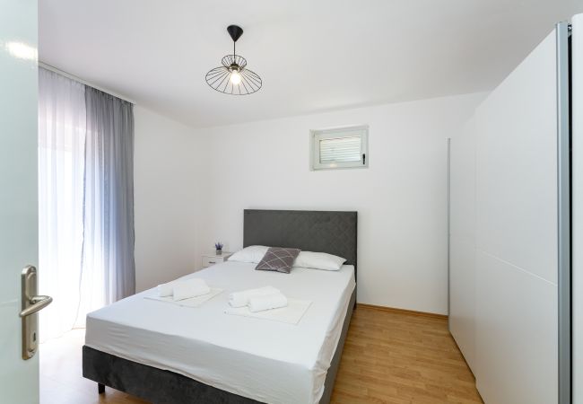 Casa a Tinj - Holiday home Maria Casa a Tinj - Holiday home Maria