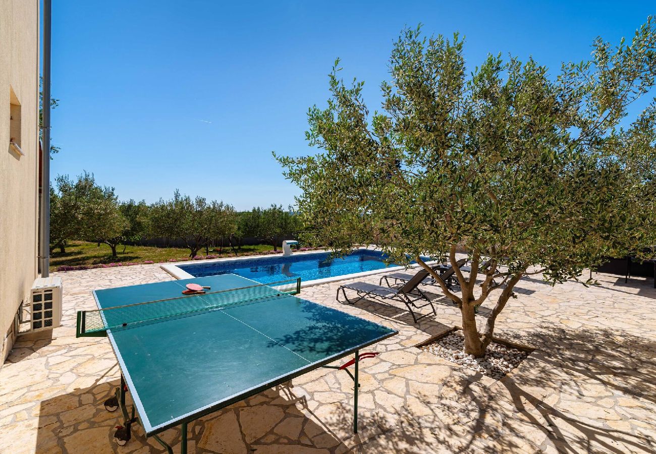 Casa a Tinj - Holiday home Maria