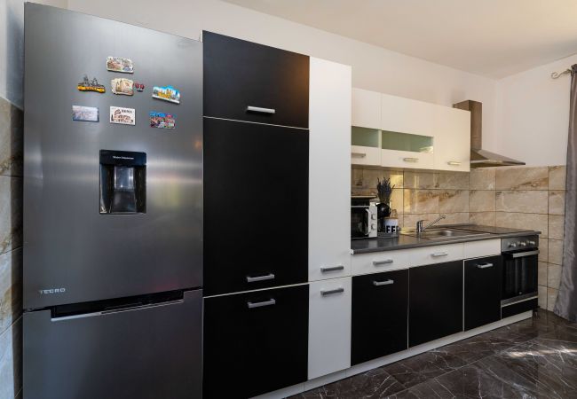 Casa a Krkovic - Holiday home Olive Garden Casa a Krkovic - Holiday home Olive Garden