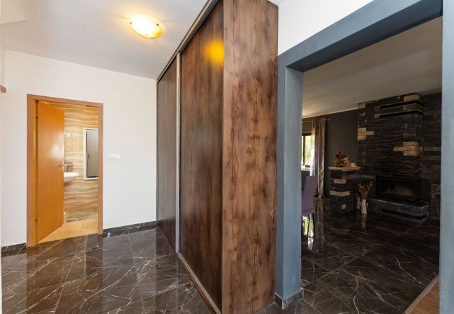 Casa a Krkovic - Holiday home Olive Garden Casa a Krkovic - Holiday home Olive Garden