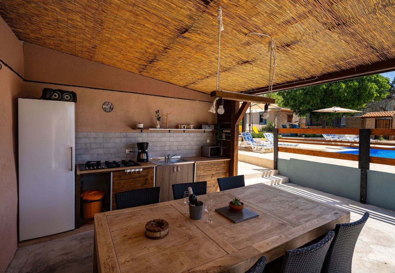 Casa a Zapužane - Holiday home Burgija