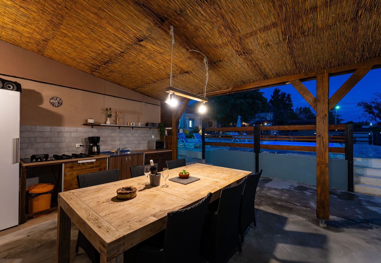 Casa a Zapužane - Holiday home Burgija