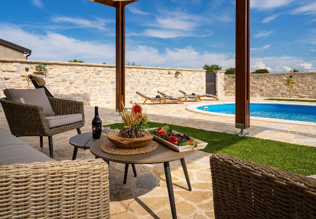 Casa a Šopot - Holiday home Katalea Casa a Šopot - Holiday home Katalea